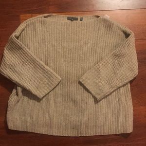 Vince Sm oatmeal cropped sweater- Love